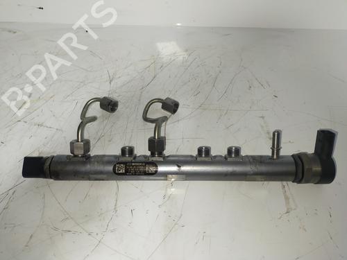 Used Injection rail BMW 5 (F10) 520 d (184 hp) 11141029