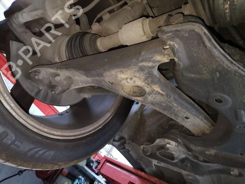 Used Right front suspension arm Right front suspension arm 37181448 37181448