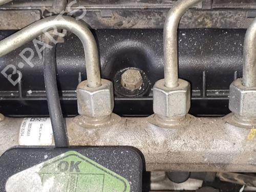 Used Injection rail Injection rail 36780933 36780933