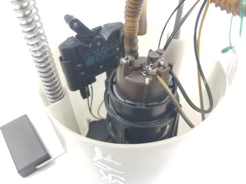 Fuel pump VW GOLF V (1K1) 1.6 MultiFuel | BP19019148M76 