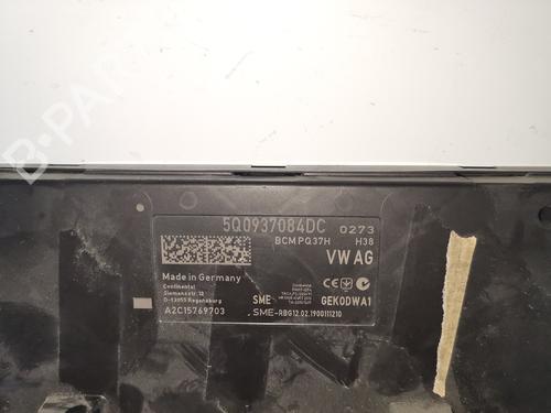 Fuse box VW GOLF VII (5G1, BQ1, BE1, BE2)  | BP18322241E1 