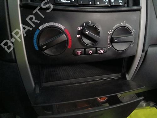 Used Climate control MITSUBISHI SPACE STAR MPV (DG_A) 1.9 DI-D (DG4A) (115 hp) 31839834