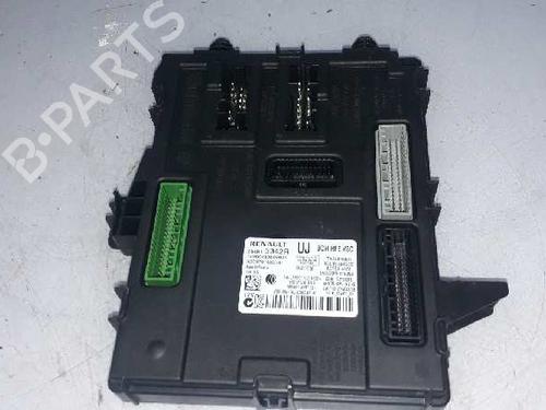 Fuse box RENAULT KADJAR (HA_, HL_) 1.2 TCe 130 (HLMR) | BP6613983E1 