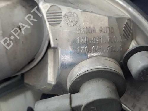 Used Right front fog light Right front fog light 3575929 3575929