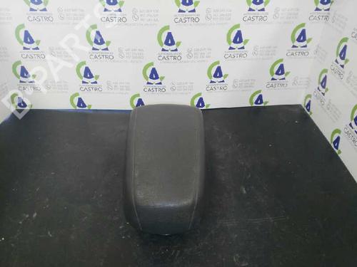 Armrest / Center console KIA CERATO I Hatchback (LD)  | BP7330675I20 