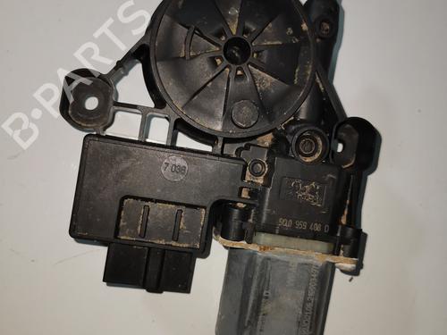 Rudehejsemotor bagstkærm højre SEAT IBIZA V (KJ1, KJG) 1.0 TSI (115 hp) 17167812