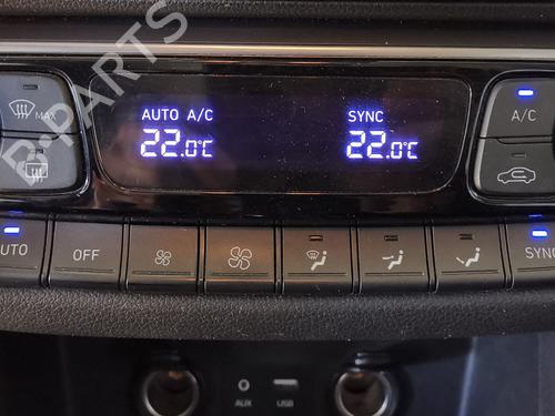 climate-control-hyundai-i30-fastback-pde-pden-2017-34226702 main image