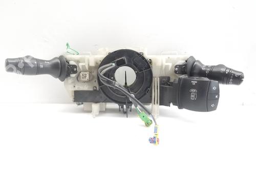 Used Headlight switch RENAULT SCÉNIC III (JZ0/1_) [2008-2016]  13547467