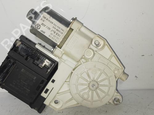 Used Right front window motor Right front window motor VW GOLF V Variant (1K5) 1.9 TDI (105 hp) 33439874 33439874