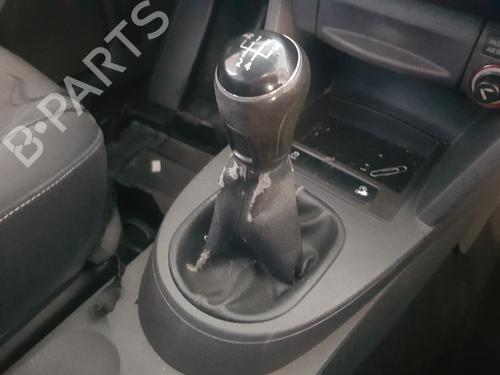 Used Shift knob VW CADDY III Box Body/MPV (2KA, 2KH, 2CA, 2CH) 1.6 TDI (102 hp) 20076275