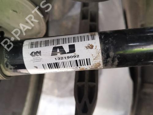 Used Right front driveshaft Right front driveshaft OPEL INSIGNIA A Sports Tourer (G09) [2008-2017] 32667721 32667721