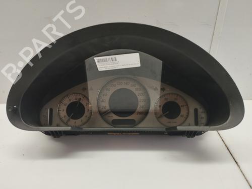 Used Instrument cluster MERCEDES-BENZ E-CLASS (W211) E 270 CDI (211.016) (177 hp) 14973379