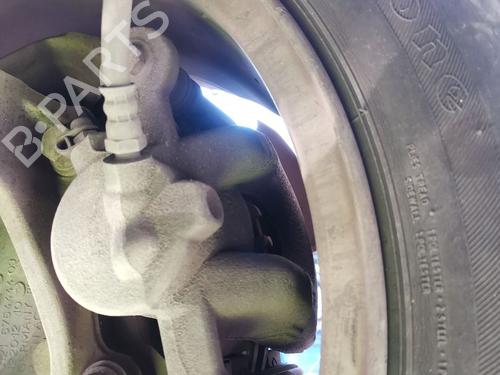 Used Right front brake caliper Right front brake caliper BMW 1 (E87) 118 d (143 hp) 32470096 32470096