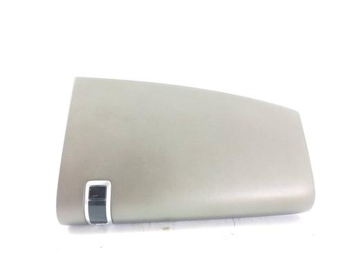 glove-box-citroen-c4-cactus-2014-40081827 main image