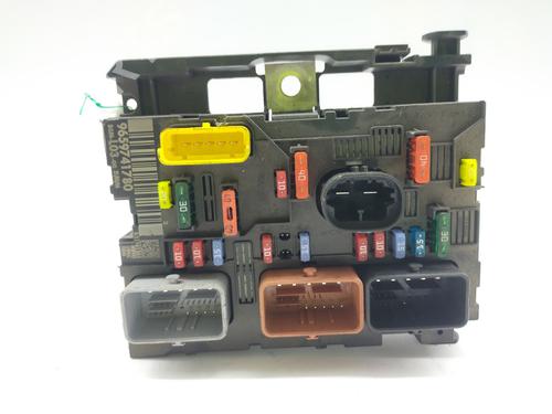 Used Fuse box Fuse box CITROËN C3 II (SC_) 1.4 HDi 70 (SC8HZC, SC8HR0, SC8HP4) (68 hp) 32707856 32707856