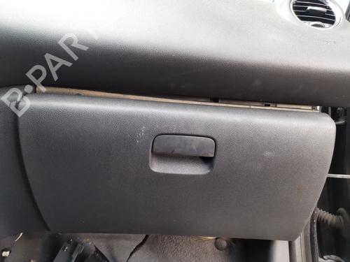 Used Glove box PEUGEOT 5008 (0U_, 0E_) [2009-2017]  31321694