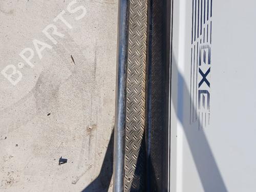 Used Step MITSUBISHI PAJERO I Canvas Top (L04_G) [1982-1990]  31712988