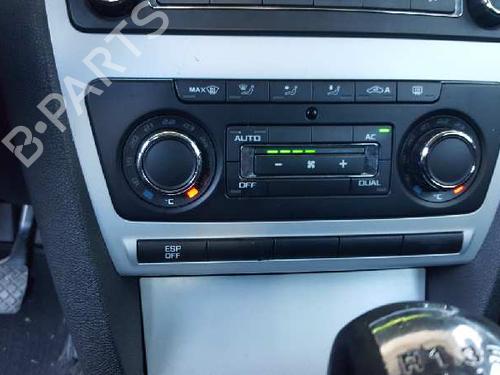Used Climate control SKODA OCTAVIA II (1Z3) 1.6 TDI (105 hp) 19258688