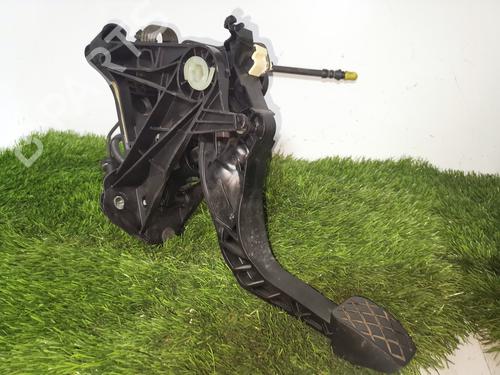 Used Clutch pedal VW GOLF VII (5G1, BQ1, BE1, BE2) [2012-2021]  19421497