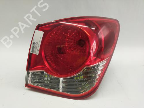 Used Right taillight Right taillight CHEVROLET CRUZE (J300) 2.0 CDI (150 hp) 33652565 33652565