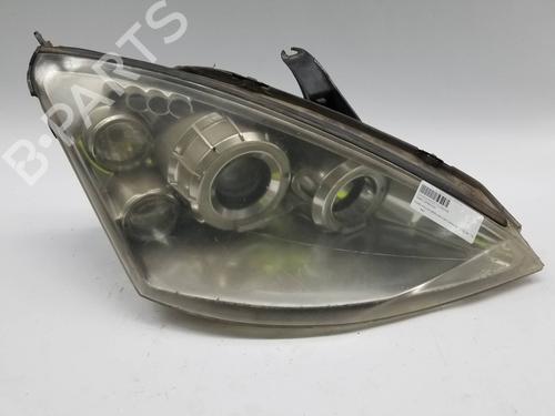 Used Right headlight FORD FOCUS I (DAW, DBW) 1.6 16V (100 hp) 31309397