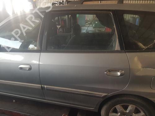 Used Left rear door KIA CARENS II MPV (FJ) 2.0 CRDi (113 hp) 19682050
