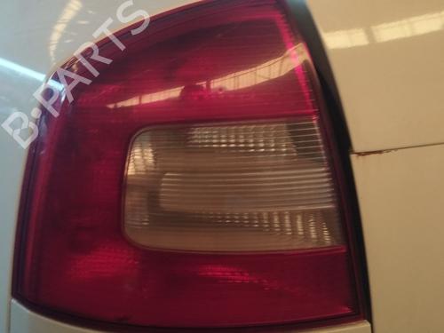 Venstre baglygte SKODA OCTAVIA II (1Z3) 1.6 LPG (102 hp) 31380103