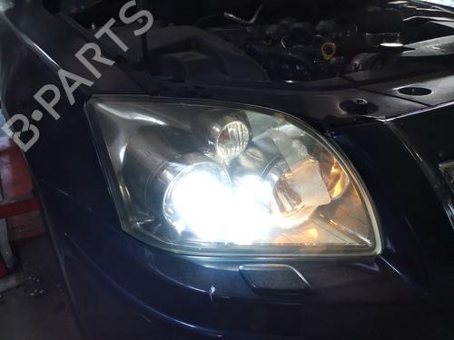 Højre forlygte Højre forlygte TOYOTA AVENSIS (_T25_) 2.2 D-4D (ADT251_, ADT251R) (150 hp) 37181451 37181451