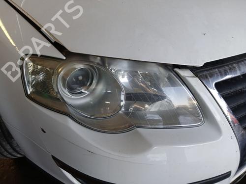 Used Right headlight Right headlight VW PASSAT B6 (3C2) 2.0 TDI (110 hp) 33652567 33652567