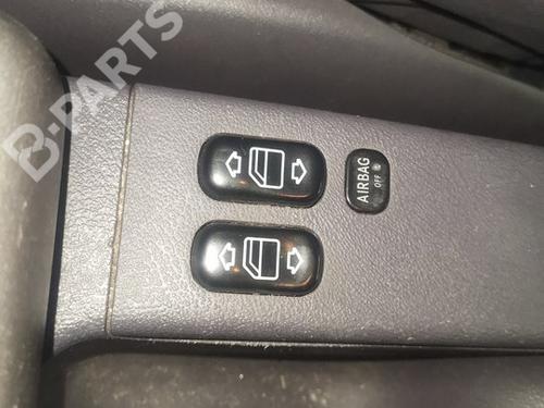 Used Left front window switch Left front window switch MERCEDES-BENZ A-CLASS (W168) A 140 (168.031, 168.131) (82 hp) 9398360 9398360
