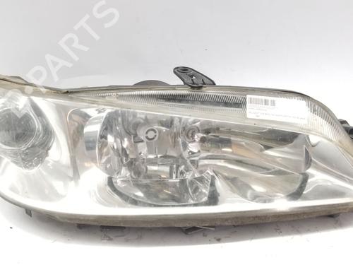 Used Right headlight PEUGEOT 306 (7B, N3, N5) [1993-2003]  30385638