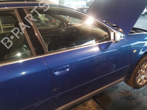 Dør høyre foran AUDI A6 C5 Avant (4B5) 2.4 (165 hp) 9740607