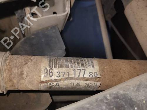 Drivksel foran venstre Drivksel foran venstre PEUGEOT PARTNER Tepee [2008-2026] 39889518 39889518
