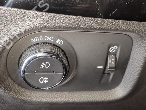 Used Headlight switch Headlight switch 38114745 38114745