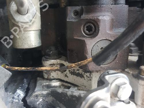 Used Injection pump RENAULT MEGANE II Saloon (LM0/1_) 1.9 dCi (LM0G, LM1G, LM2C) (120 hp) 30300286