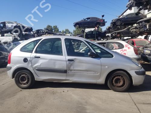 Engine control unit (ECU) CITROËN XSARA PICASSO (N68) 1.6 16V | BP30116803M57