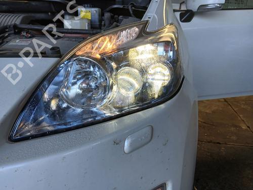 Used Left headlight TOYOTA PRIUS (_W3_) 1.8 Hybrid (ZVW3_) (99 hp) 30966578