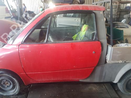 Used Left front door Left front door 39263767 39263767