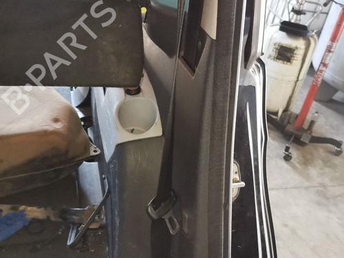 Sikkerhetsbelte bak venstre PEUGEOT 5008 (0U_, 0E_) 1.6 HDi (110 hp) 31274805