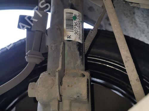 Used Right front shock absorber VOLVO V50 (545) 2.0 D (136 hp) 32857397