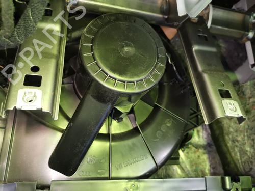 Used Heater blower motor SEAT IBIZA IV SC (6J1, 6P5) 1.2 TSI (90 hp) 33046451