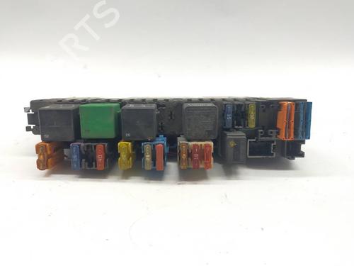 Used Fuse box Fuse box MERCEDES-BENZ S-CLASS (W220, V220) S 320 CDI (220.026, 220.126) (197 hp) 40261513 40261513