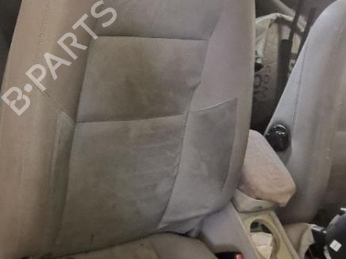 Right front seat VOLVO C30 (533)  | BP27466544C16 