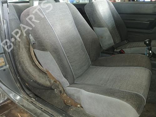 Used Right front seat VOLVO 340-360 Saloon (344) [1979-1991]  24365602