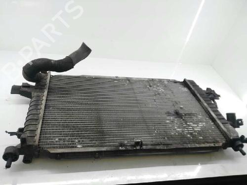 Used Water radiator VW CADDY III Box Body/MPV (2KA, 2KH, 2CA, 2CH) 1.9 TDI (105 hp) 8306432