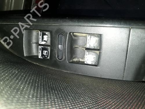 Used Left front window switch SEAT LEON (1P1) 2.0 TDI (140 hp) 10971113