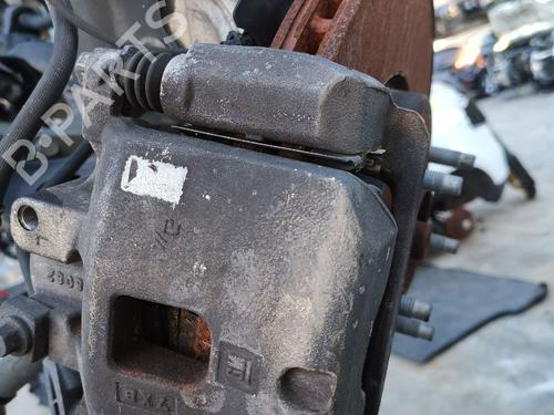 Used Left front brake caliper OPEL INSIGNIA B Sports Tourer (Z18) 2.0 CDTi (35) (170 hp) 32397212