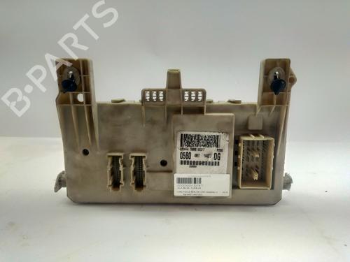 Fuse box FORD FOCUS II Saloon (DB_, FCH, DH) | BP36070777E1 - Image 3
