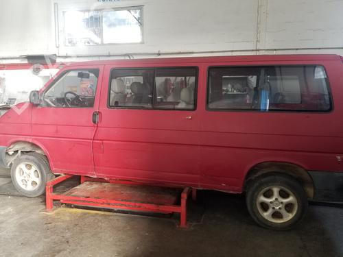Front bumper VW TRANSPORTER T4 Van (70A, 70H, 7DA, 7DH) 2.5 TDI | BP11010930C7 