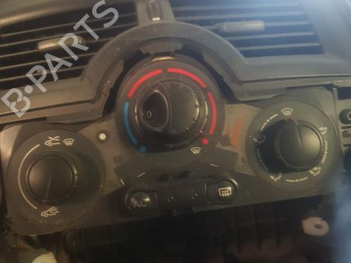Used Climate control RENAULT MEGANE II (BM0/1_, CM0/1_) 1.5 dCi (BM02, BM13, BM2A, CM02, CM13) (101 hp) 30300293